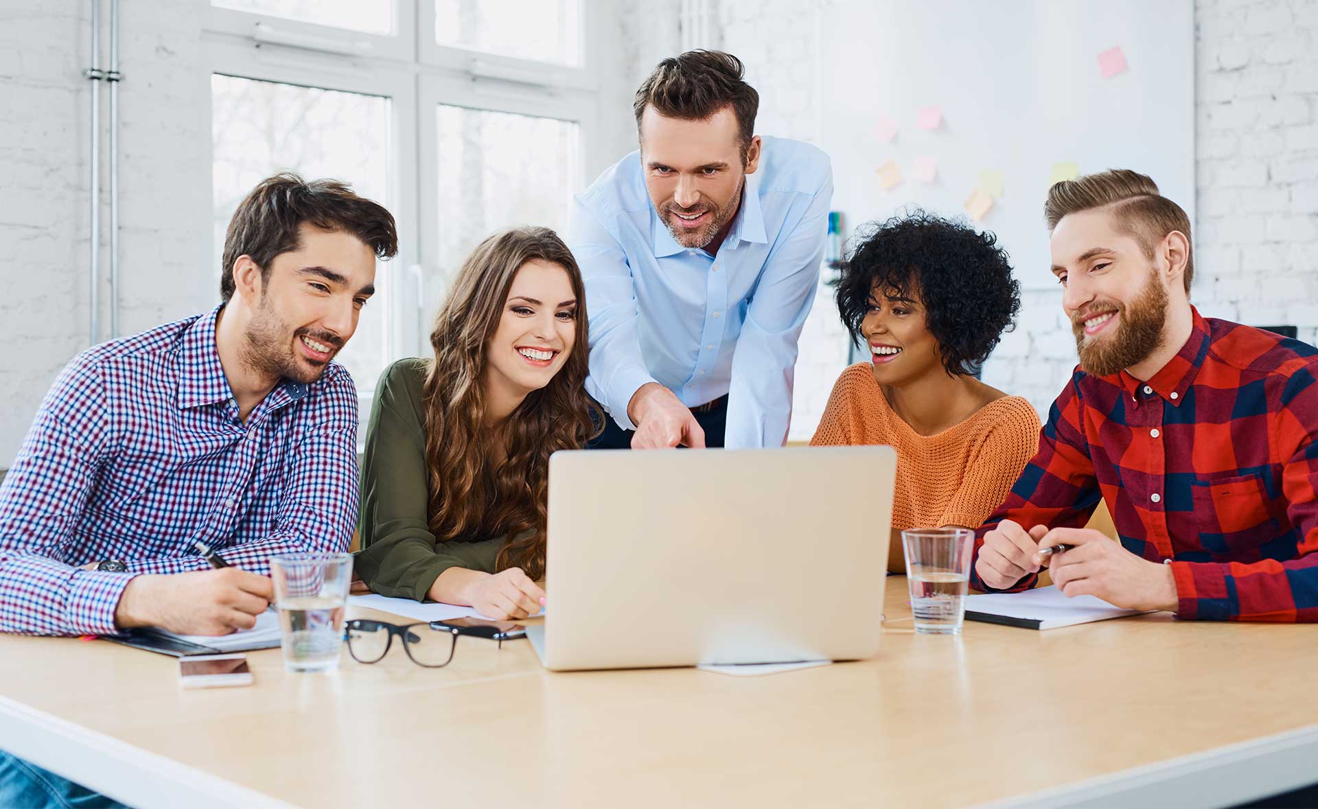 廣州網(wǎng)站制作公司現(xiàn)狀